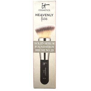 IT Cosmetics Heavenly Luxe Solid Serum Foundation Brush